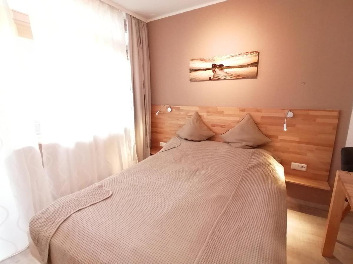 Studio 20Qm Mit Balkon Und Innenpool - 22040 Schluchsee Exteriör bild
